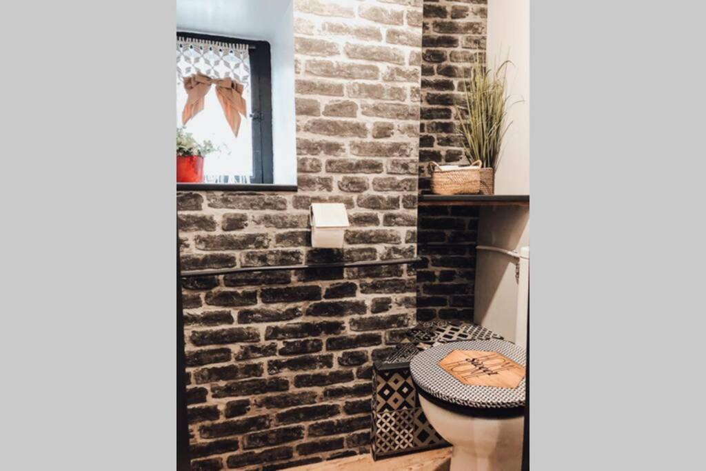 Appartement Romantique Parisien, Baignoire Retro Au Pied Du Lit Boulogne-sur-Mer Kültér fotó